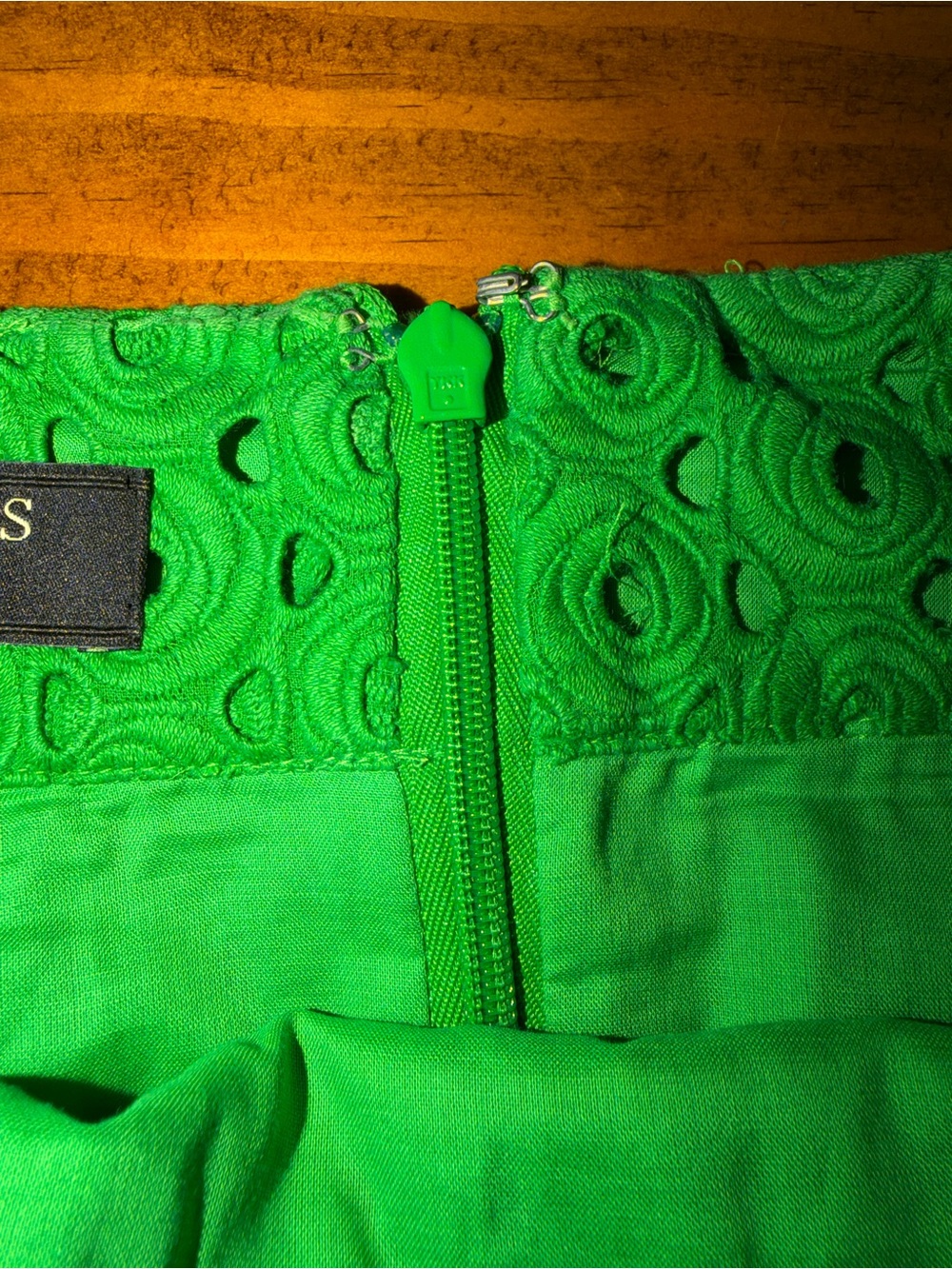 Talbots 6P Emerald Eyelet Pencil Skirt - Picture 3 of 9